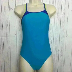 Speedo size 10